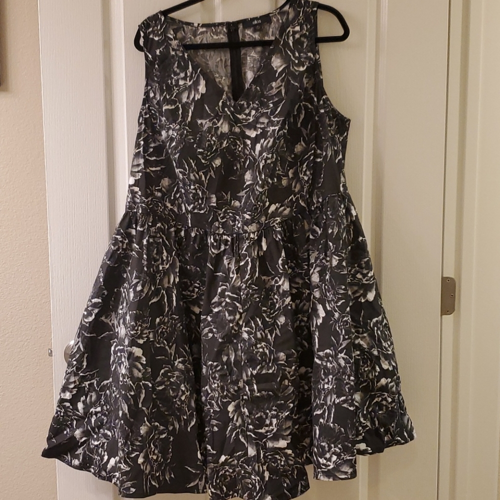 Tulle lined floral dress.